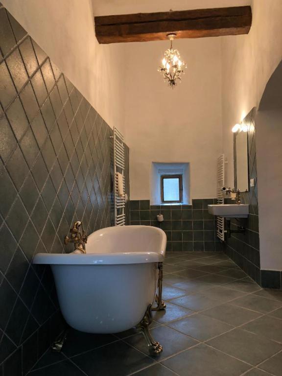 Zamek Kolstejn - Hotel Chateau Goldenstein Branna Ngoại thất bức ảnh