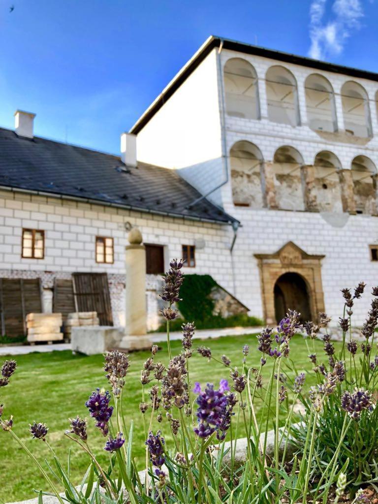 Zamek Kolstejn - Hotel Chateau Goldenstein Branna Ngoại thất bức ảnh